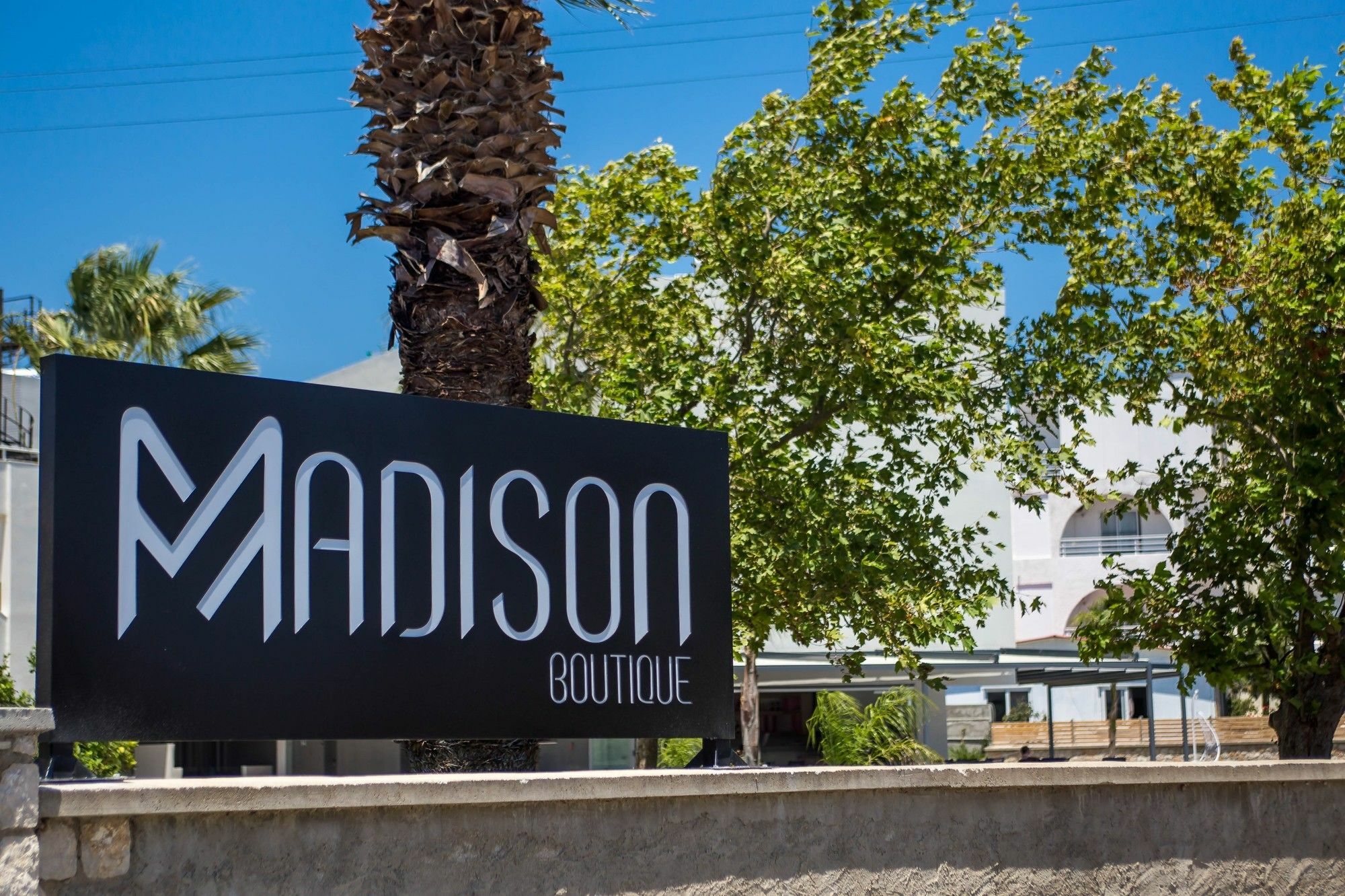Madison Boutique, Фалираки Экстерьер фото